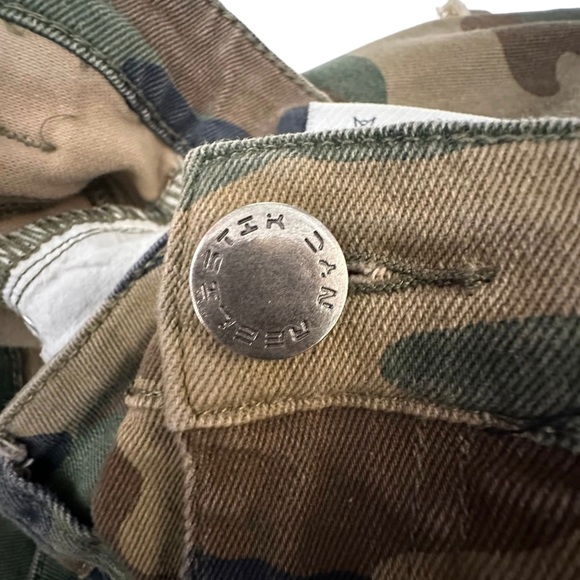 REELISTIK NYC ~ Men’s Camo Patched Cargo Pants Army Green Jeans ~ Size 36 - Picture 11 of 15